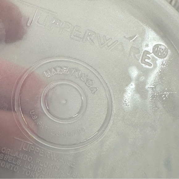 vintage tupperware planter tray/ condiment tray with seals food prep entertain - Picture 11 of 12